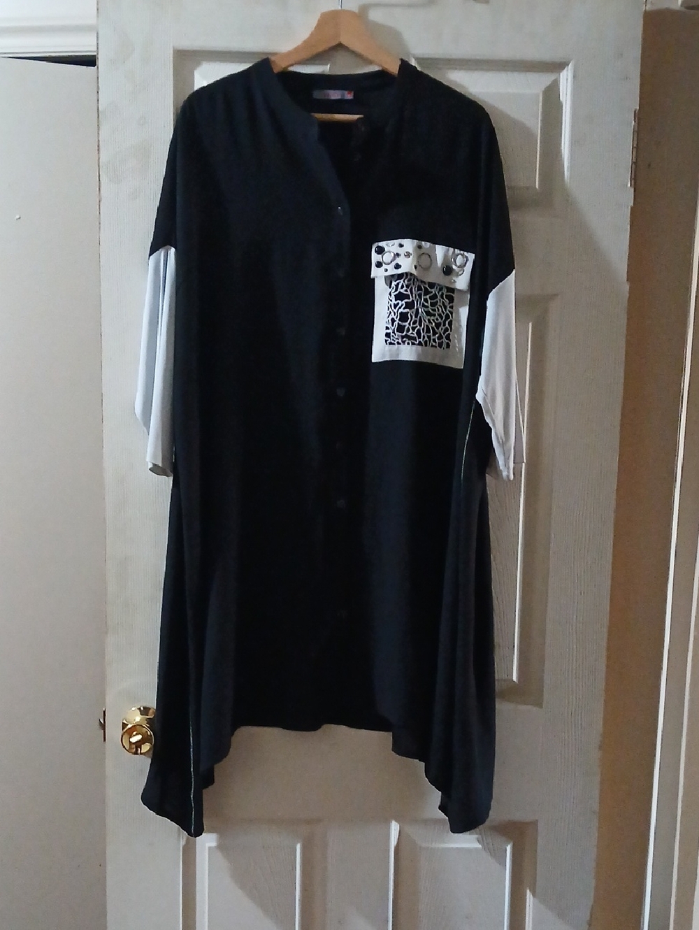 Black & White Button-Front Women's Tunic Dress